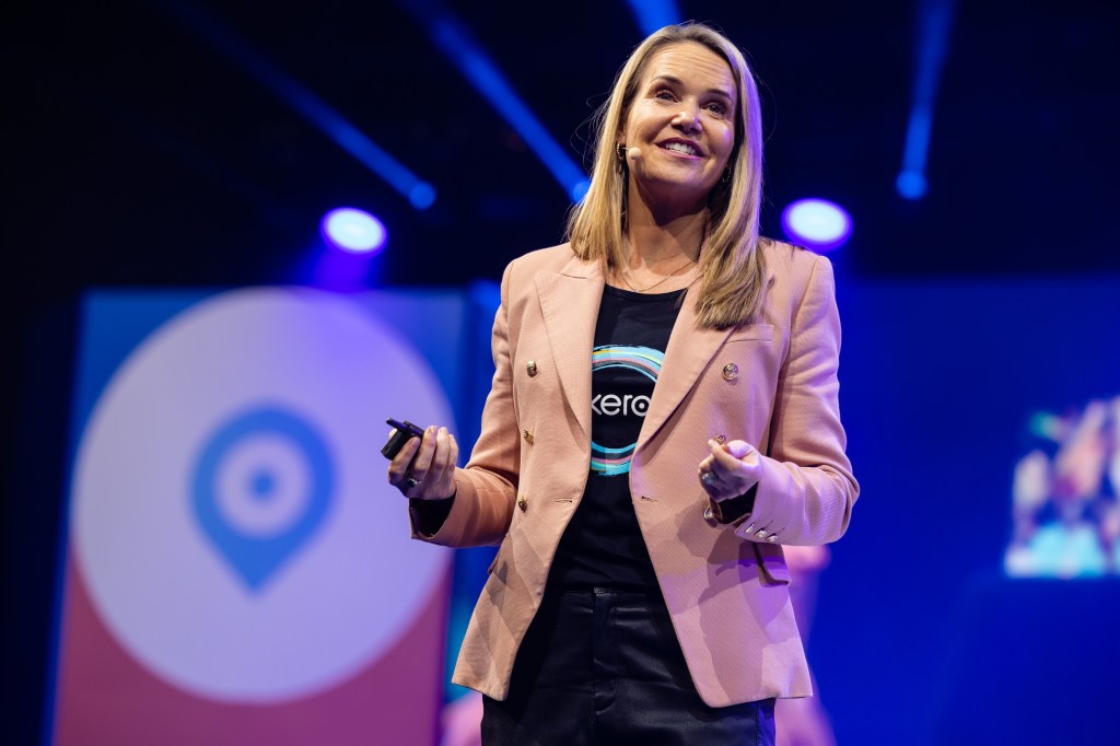 Xero chief customer officer Rachael Powell presenting on stage at Xerocon Sydney 2022