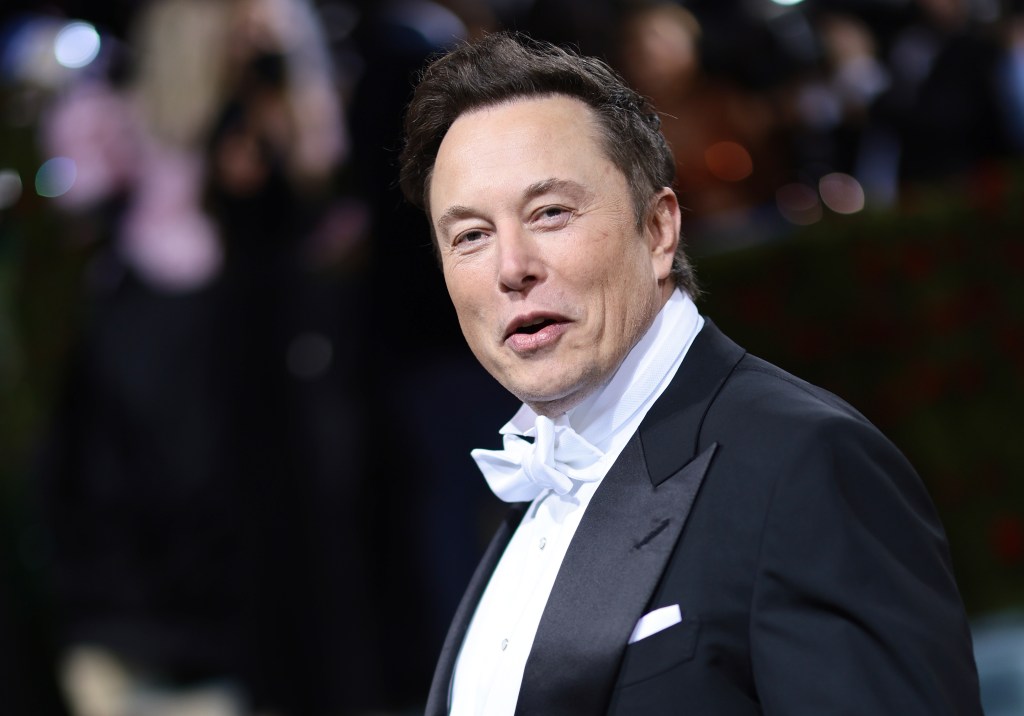 Elon Musk deal with Twitter goes through. | Photo by Dimitrios Kambouris/Getty Images for The Met Museum/Vogue)