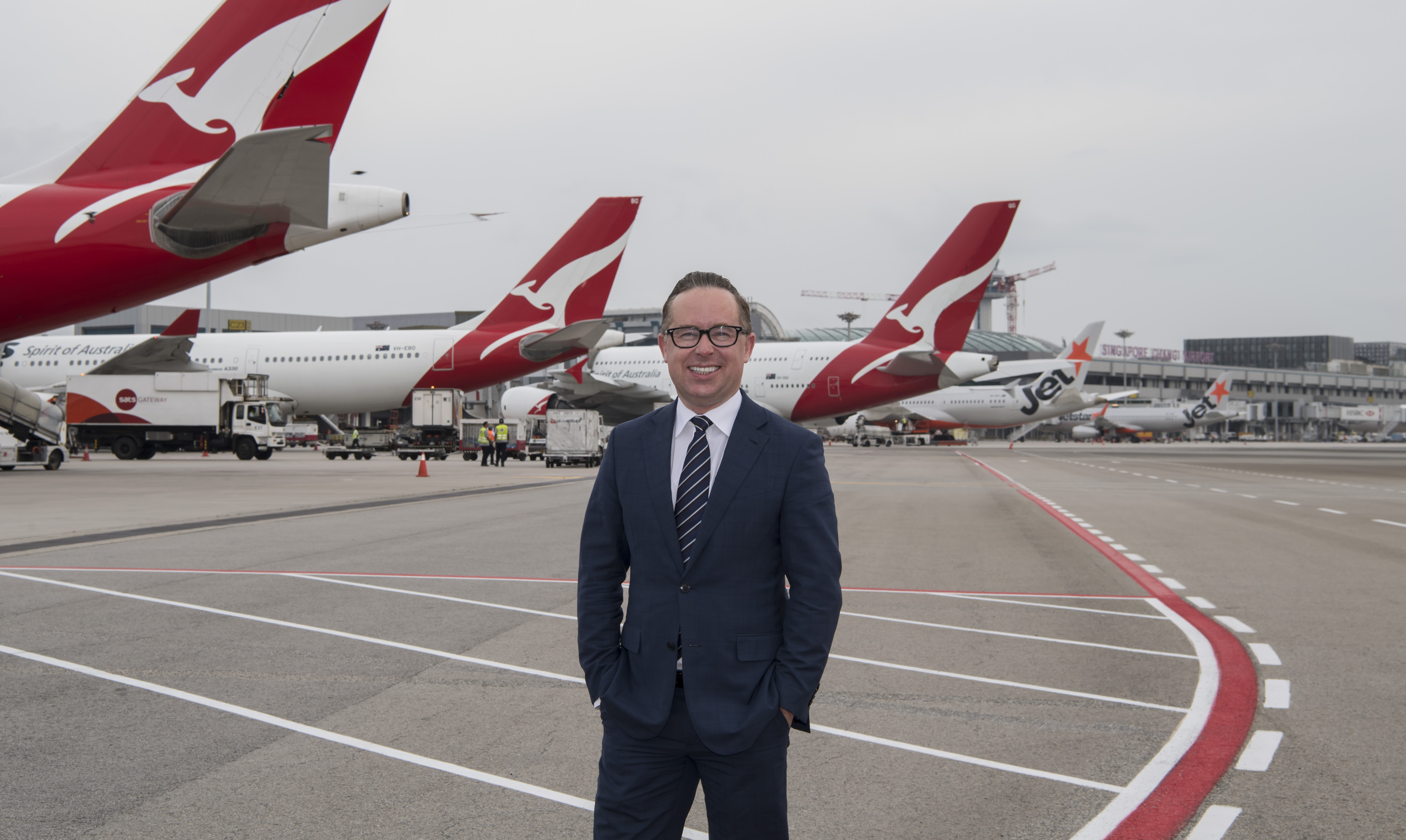 Qantas Ceo Alan Joyce Steps Down As His Replacement Is Revealed 