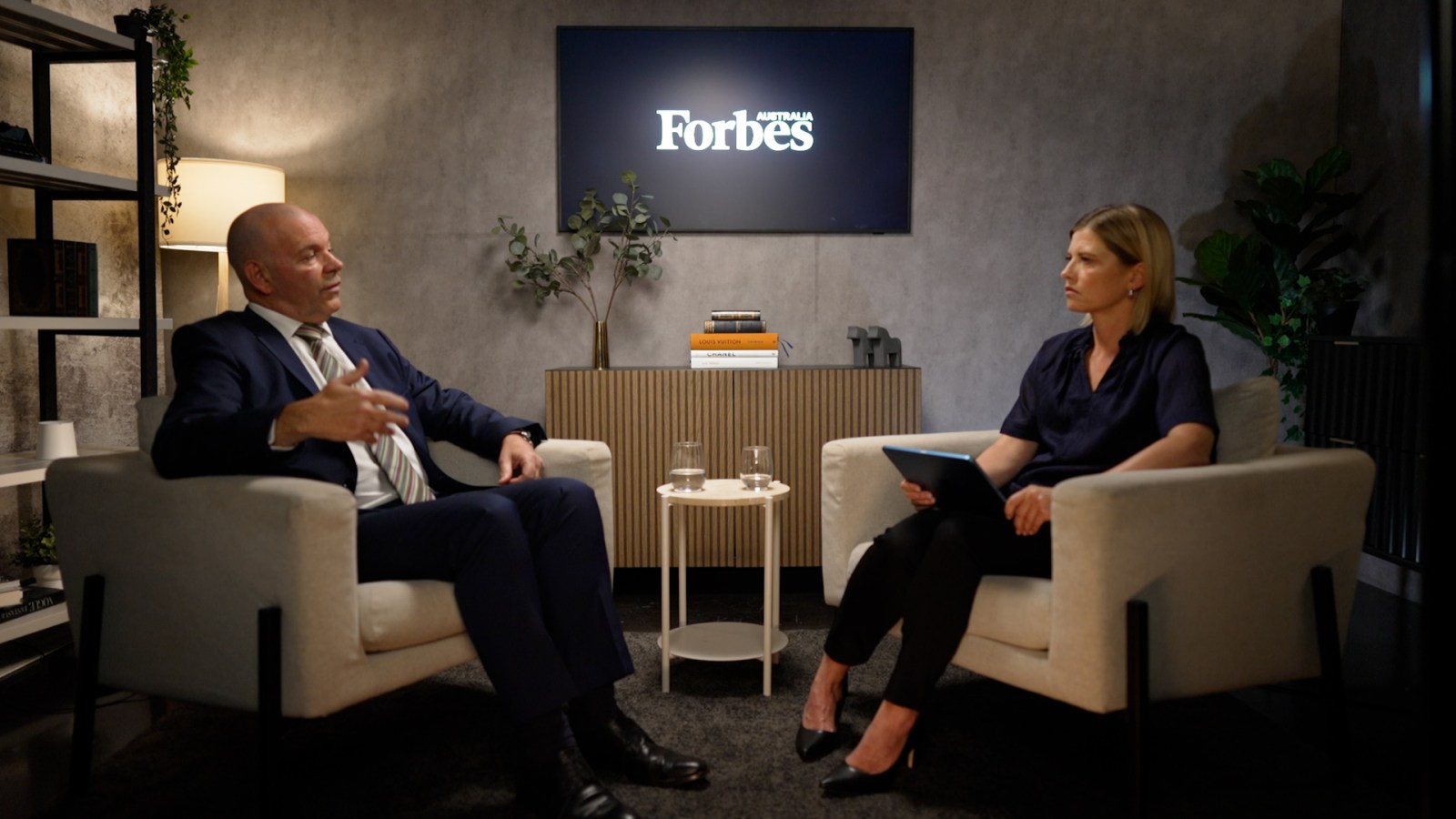 Carlo Pruscino joins Forbes commercial editor Rebecca Thurlow to share insights from the whitepaper on understanding investor psychology, including the power of emotional mastery, how to embrace volatility, and avoiding common psychological biases.