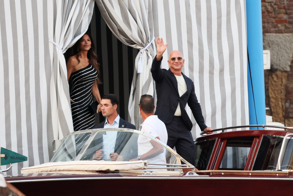 The Top 10 Richest People In The World (July 2025)