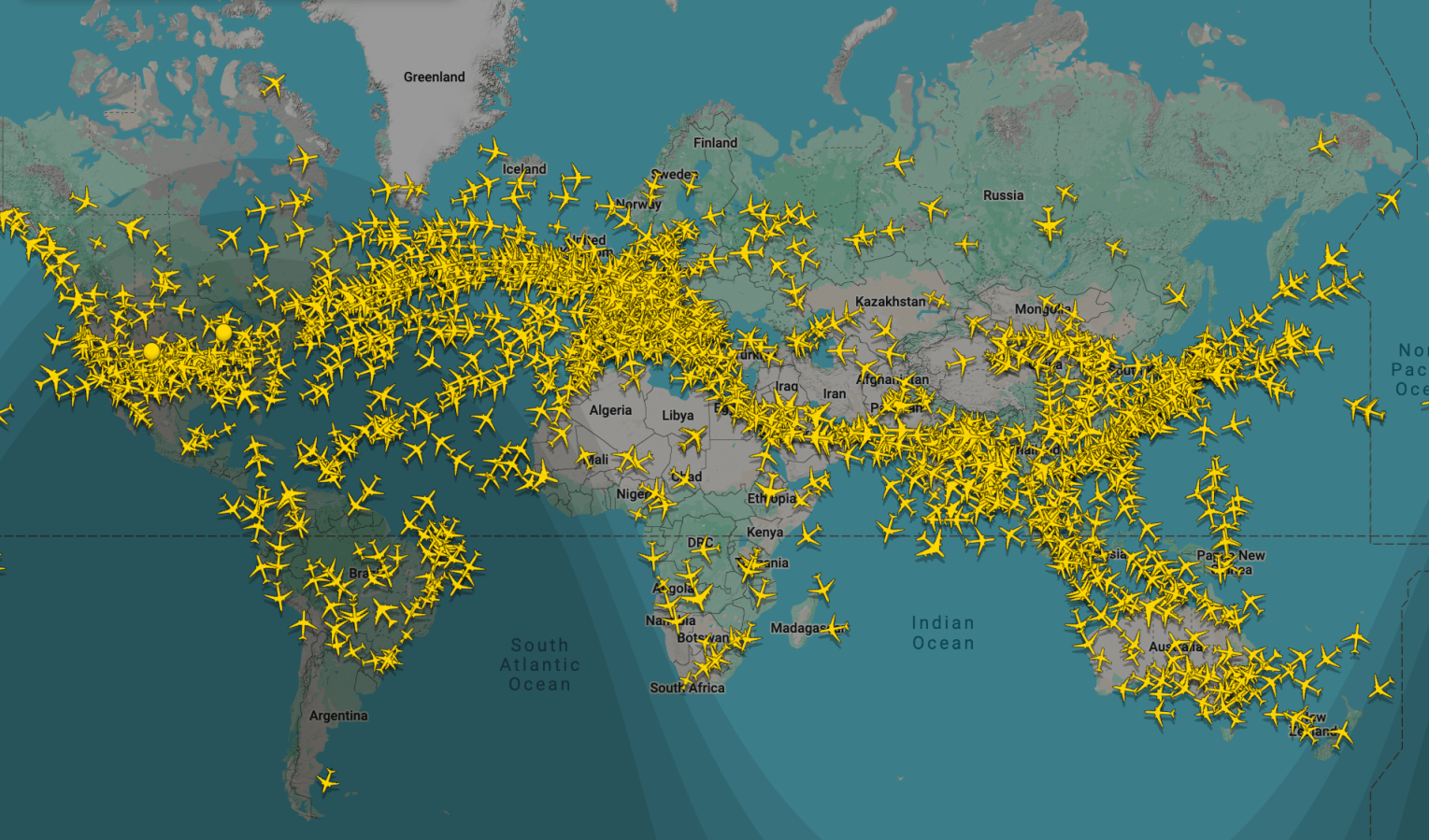 How are the world's commercial airlines responding to US-Iran conflicts?