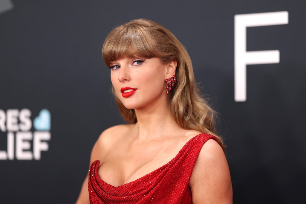 LOS ANGELES, CALIFORNIA - FEBRUARY 02: Taylor Swift attends the 67th Annual GRAMMY Awards on February 02, 2025 in Los Angeles, California.  (Photo by Matt Winkelmeyer/Getty Images for The Recording Academy)
