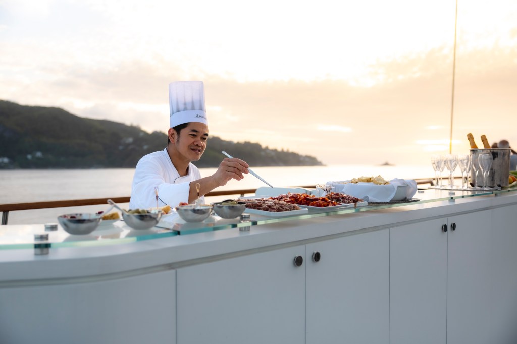 Le Ponant is the first sailing yacht to be awarded the Relais & Châteaux label.