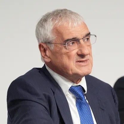 Michael Hintze