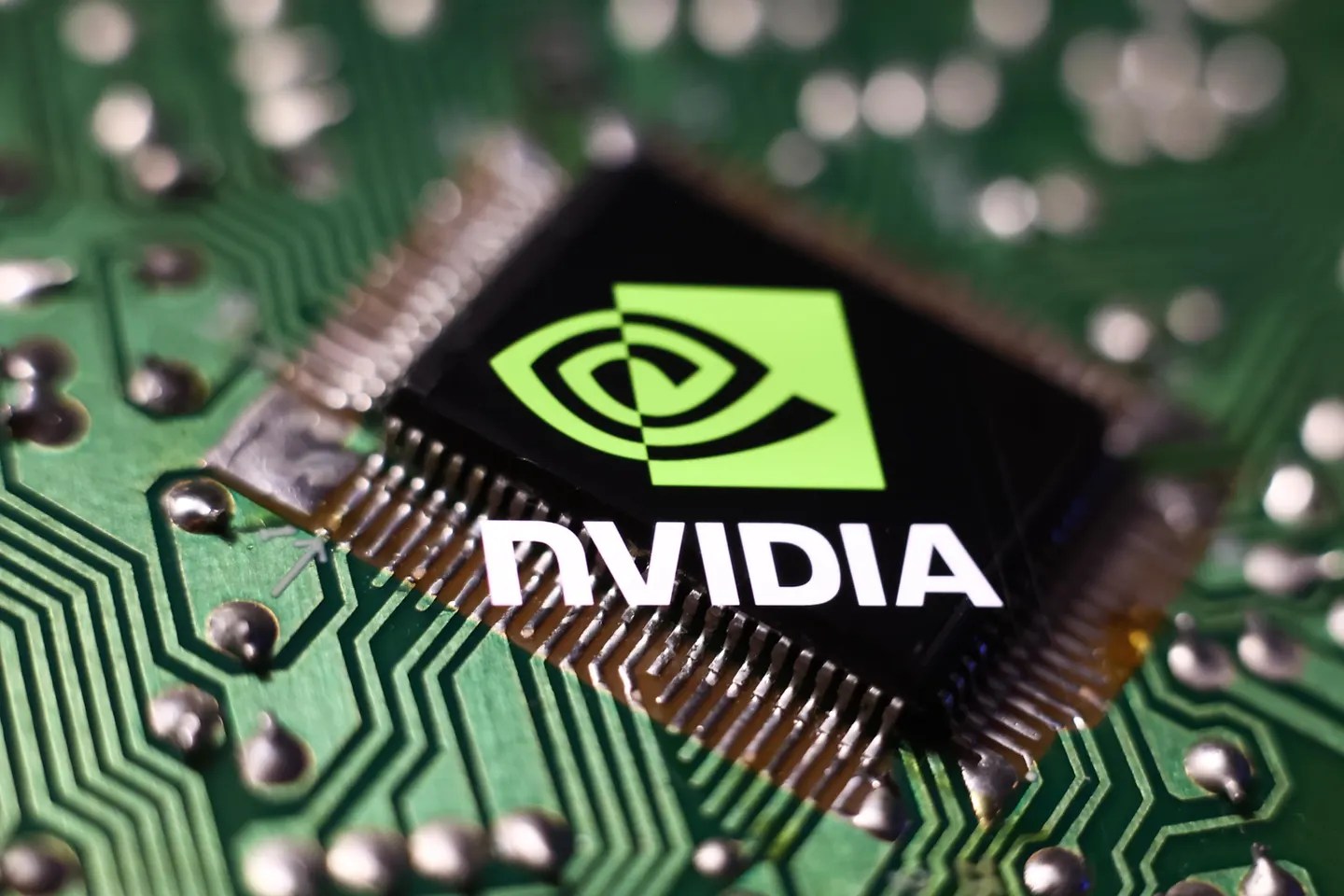 Nvidia stock loses $130 billion in market value as firm reportedly enters $500 billion AI financing deal