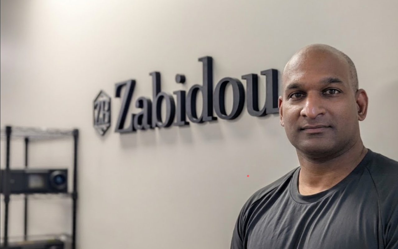 His self-driving car startup hit $300m before it collapsed. Now he's raised $3.5m to try again