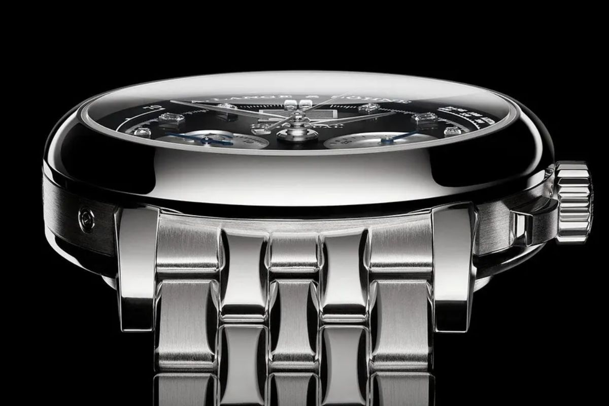 A. Lange & Söhne drops rare Datograph Perpetual on bracelet