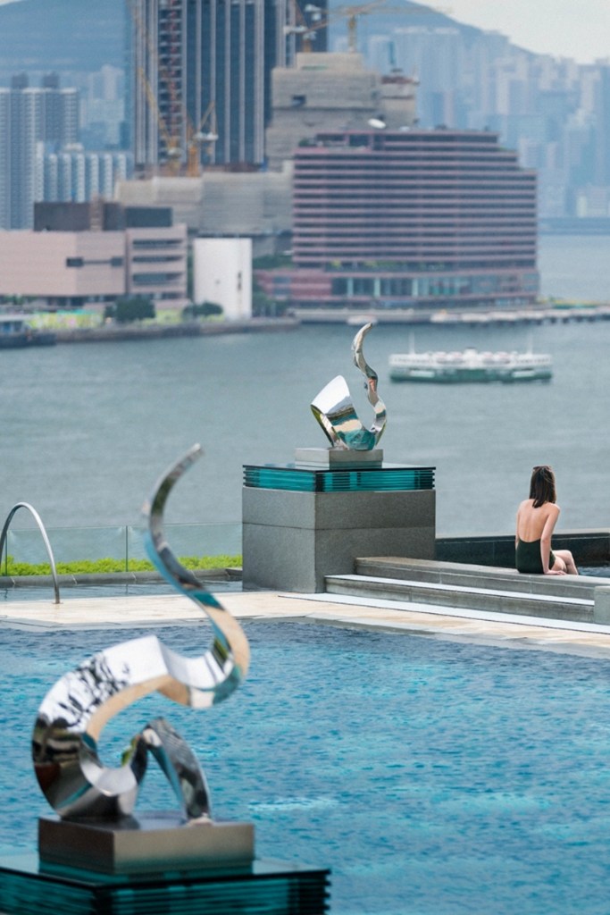 Four Seasons Hong Kong